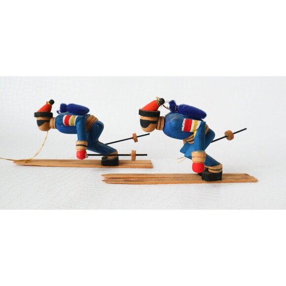 9 Vintage Wood Christmas Ornaments Wood Skiers Horse Toy Soldier Santa Sleigh - Picture 8 of 9